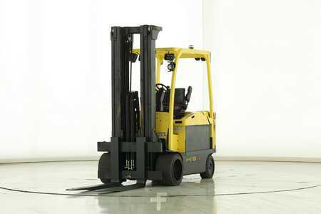 Elektrisk- 4 hjul 2016  Hyster E-5.5-XN (1)