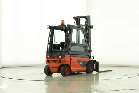 Elektro 4 Rad 2015  Linde E-25-L-01 (387) (2)