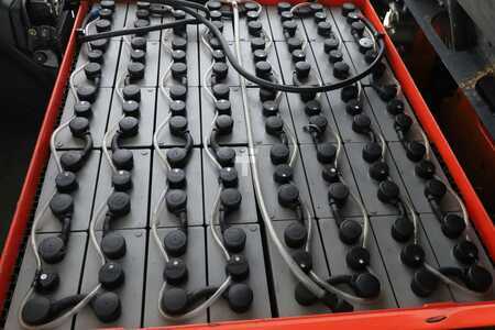 Elektro 4 Rad 2015  Linde E-25-L-01 (387) (3)
