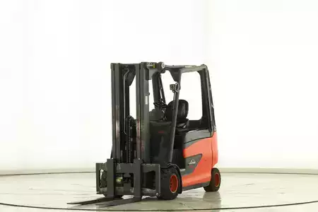 Electric - 4 wheels 2011  Linde E-30-HL-01-600 (387) (1)