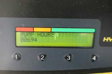 Electric - 4 wheels 2013  Hyster E-4.00-XL (5)