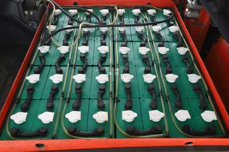 Elektro 4 Rad 2017  Linde E-25-L-01 (387) (3)