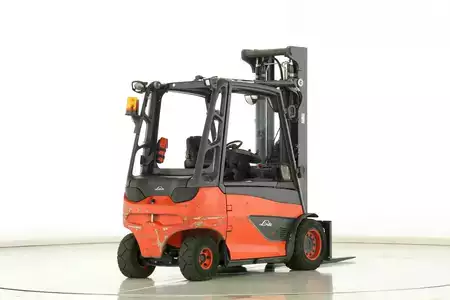Carrelli elettrici 4 ruote 2017  Linde E-45-H-01-600 (388) (2)