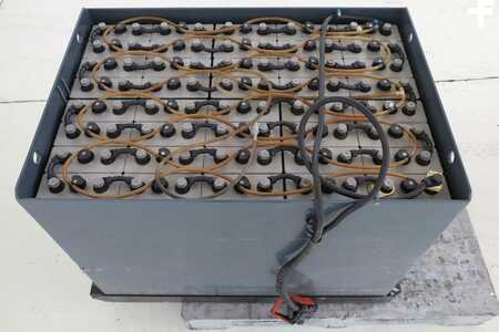 Carrelli elettrici 4 ruote 2015  Jungheinrich EFG-425-KS (3)