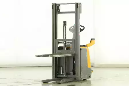 Stacker pedestre 2016  Jungheinrich ERC-212 (1)