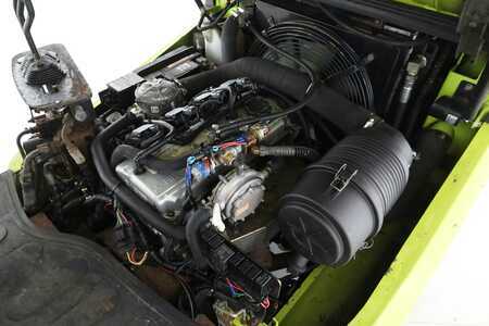 Carrelli elevatori GPL 2016  Clark GTS-25-L (3)