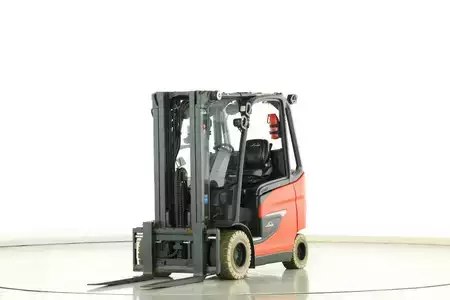 Carrelli elettrici 4 ruote 2023  Linde E-30-H-01-600 (1252) (1)