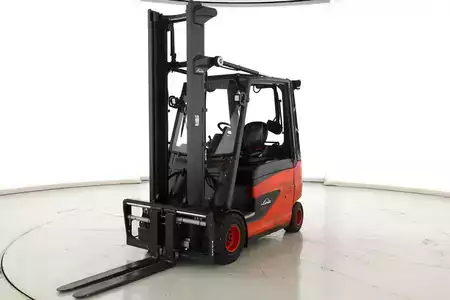 Electric - 4 wheels 2018  Linde E-30-HL-01-600 (387) (5)