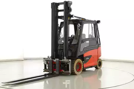 Eléctrico - 4 rodas 2018  Linde E-40-HL-01-600 (388) (5)