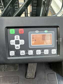 Elektro čtyřkolový VZV 2015  Toyota 8-FBMT-50 (4)