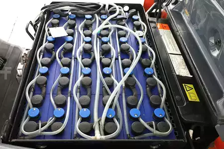 El Truck - 3-hjul 2016  Toyota 8-FBE-15-T (3)