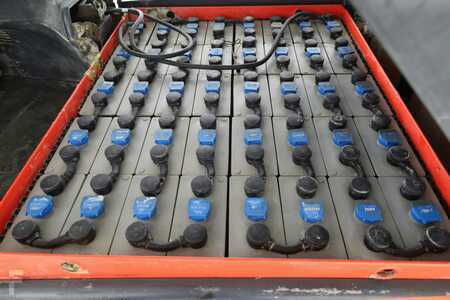 4-wiel elektrische heftrucks 2014  Linde E-25-L-01 (387) (3)