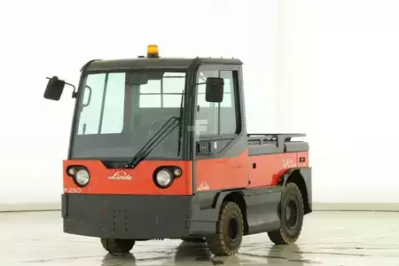 Dragtruckar 2017  Linde P-250 (127) (1)