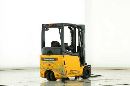 Elektro 3 Rad 2014  Jungheinrich EFG-216-K (2)