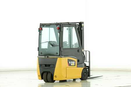 Electric - 3 wheels 2017  CAT Lift Trucks EP-16-CPNT (2)