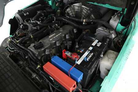 Treibgasstapler 2017  Mitsubishi FG-18-NT (3)