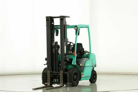 LPG VZV 2013  Mitsubishi FG-25-N (1)