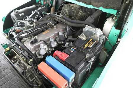 LPG VZV 2013  Mitsubishi FG-25-N (3)