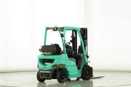 Nestekaasutrukki 2012  Mitsubishi FG-20-N (2)