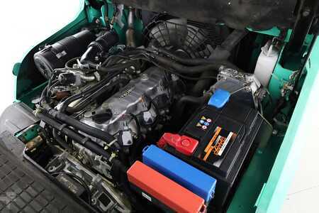 Nestekaasutrukki 2012  Mitsubishi FG-20-N (3)