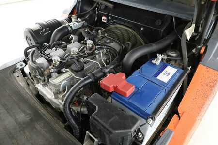 Dieselový VZV 2016  Toyota 52-8-FDF-30 (3)