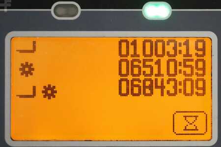 Elektro čtyřkolový VZV 2017  Toyota 8-FBMT-50 (6)