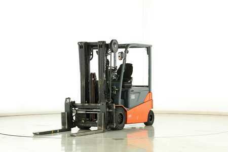 Elektro čtyřkolový VZV 2014  Toyota 8-FBMT-35 (1)