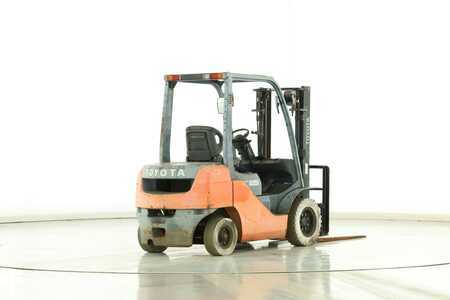 Diesel gaffeltruck 2013  Toyota 02-8-FD-25 (2)