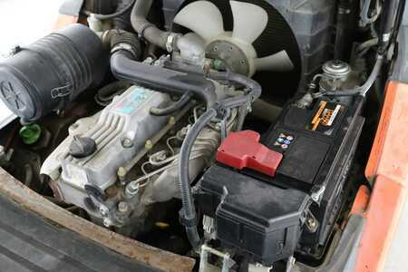 Diesel gaffeltruck 2013  Toyota 02-8-FD-25 (3)