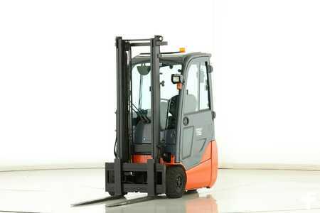 Elektromos 3 kerekű 2010  Toyota 8-FBET-15 (1)