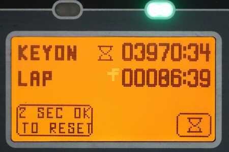 Elektro čtyřkolový VZV 2021  Toyota 8-FBMT-35 (4)