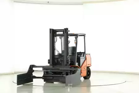 Elektrisk- 4 hjul 2014  Toyota 8-FBMHT-60 (1)