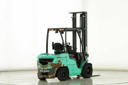 Dieselový VZV 2020  Mitsubishi FD-35-NT (2)