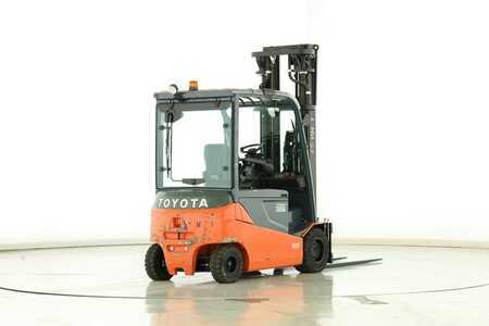 Elektro čtyřkolový VZV 2018  Toyota 8-FBMT-35 (2)