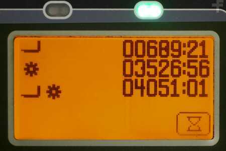 Elektro čtyřkolový VZV 2018  Toyota 8-FBMT-35 (5)