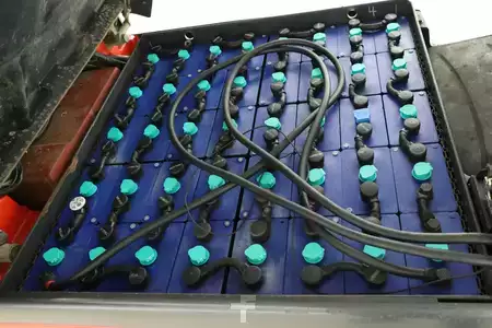 Elektromos 4 kerekű 2020  Linde E-50-HL-01-600 (388) (3)