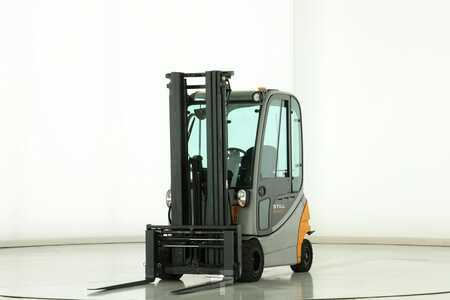 Elektro čtyřkolový VZV 2011  Still RX-20-20-P (1)