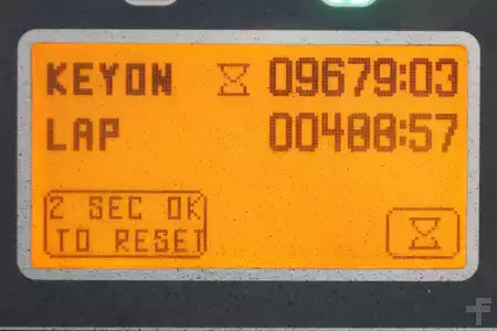 Sähkö - 4 pyör 2016  Toyota 8-FBMT-30 (4)
