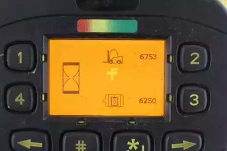 Eléctrica de 3 ruedas 2012  Hyster J-1.8-XNT-MWB (4)