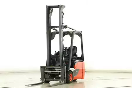 Elektro tříkolové VZV 2019  Linde E-15-02 (386) (1)