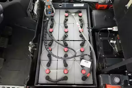 Elektro tříkolové VZV 2019  Linde E-15-02 (386) (3)