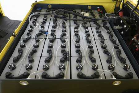 Elektro čtyřkolový VZV 2013  Hyster J-3.0-XN (3)