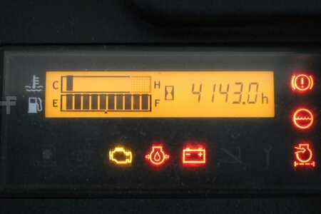 Dieselový VZV 2017  Toyota 40-8-FD-35-N (4)