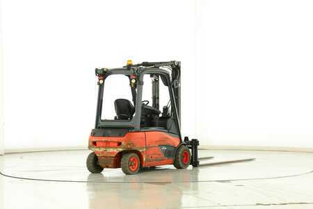 Elektro čtyřkolový VZV 2014  Linde E-20-PL-02 (386) (2)