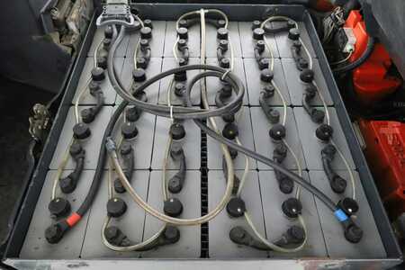 Elektro čtyřkolový VZV 2014  Linde E-20-PL-02 (386) (3)