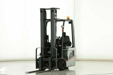 Elektro 3 Rad 2007  Nissan S-1-N-1-L-15-Q (1)