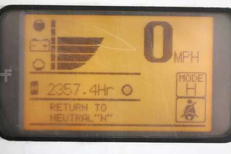 Elektro 4 Rad 2010  Nissan JG-1-N-1-L-16-Q (6)