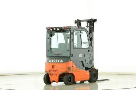 Carrelli elettrici 4 ruote 2017  Toyota 8-FBMKT-25 (2)