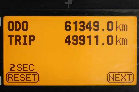 3-wiel elektrische heftrucks 2012  Toyota 8-FBMT-18 (6)