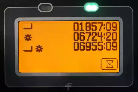 Chariots électriques à 4 roues 2017  Toyota 8-FBMKT-25 (5)
